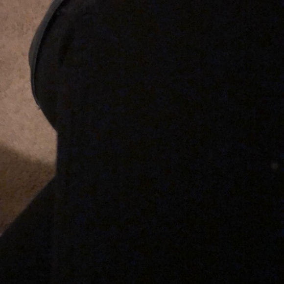 Meet your Posher, Amani - Picture 1 of 1